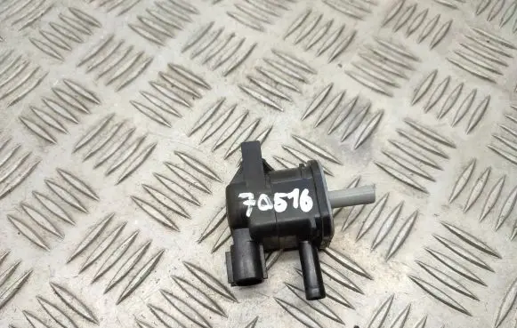 Toyota RAV 4 (XA50) Turbo solenoid valve 9091012276