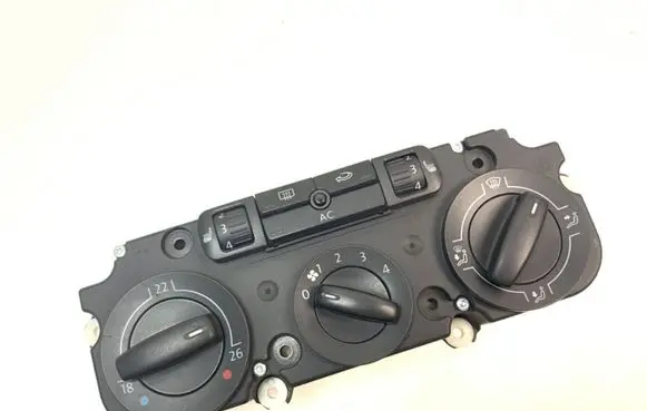 Volkswagen PASSAT B6 Climate control unit 1K0820047HN 5HB00935261
