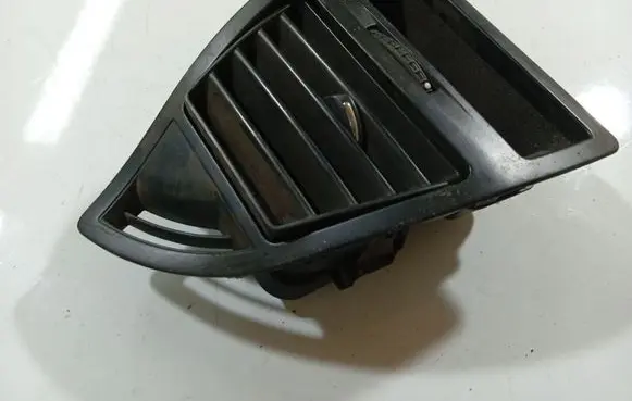 Citroen C4 I Dash center air vent grill 9649598677