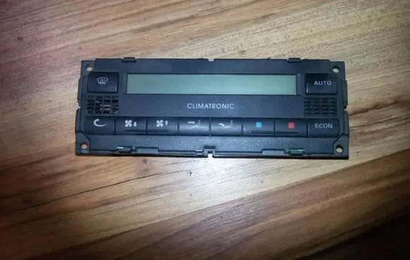 Skoda Octavia Mk1 (1U) Climate control unit