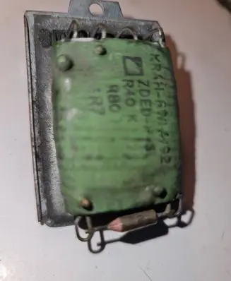 Volkswagen Transporter - Caravelle T4 Heater blower motor/fan resistor 20090H 0268020312 3399386020