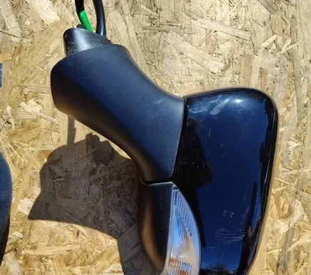 Renault Clio IV Front door electric wing mirror 963025296R 2774