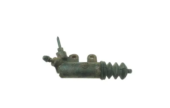 Clutch slave cylinder