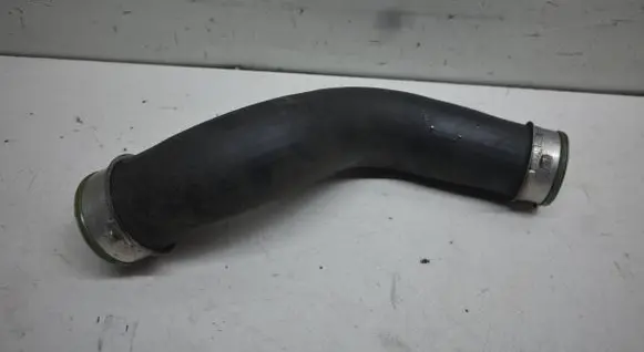 Volkswagen Tiguan Intercooler hose/pipe 