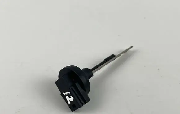 Mercedes-Benz C W205 Interior temperature sensor A2218300872