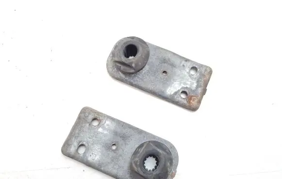 Ford Mustang V Radiator mount bracket 4R338B359AG