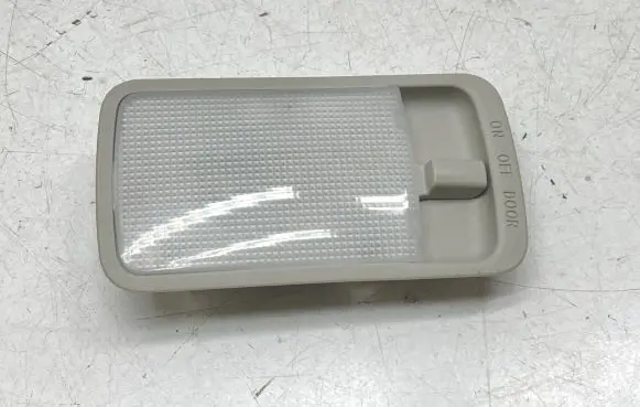 Nissan Pulsar Rear seat light