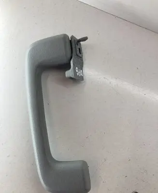 Peugeot 4007 Rear interior roof grab handle