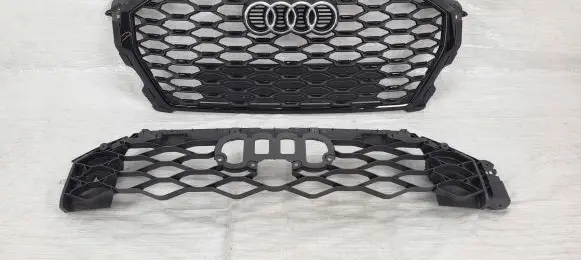 Audi Q3 F3 Front bumper upper radiator grill 83F853651B 83F853651D