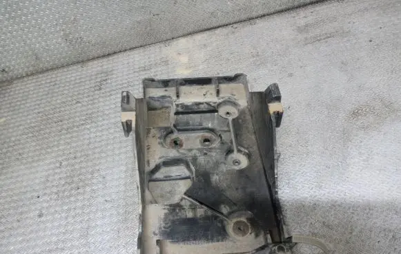 Mazda CX-7 Battery tray K6805