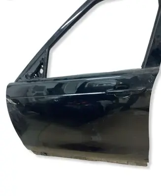 Land Rover Discovery 5 Front door 