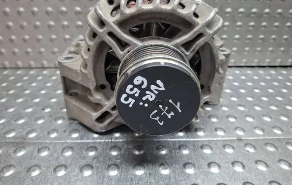 Fiat 500L Generator/alternator S27624655 51880173