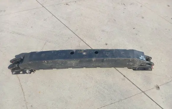 Volvo XC60 Front bumper cross member 31283358
