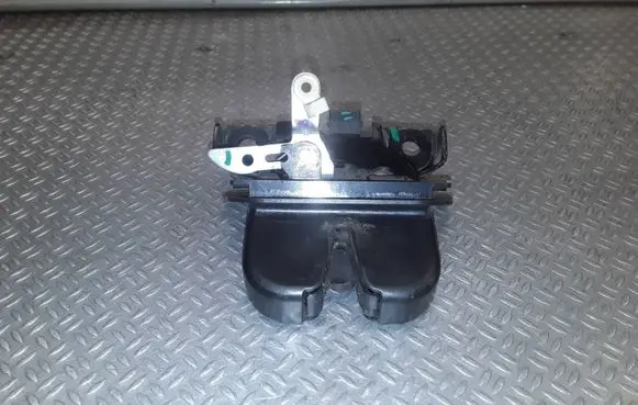 Audi A2 Tailgate/trunk/boot lock/catch/latch 