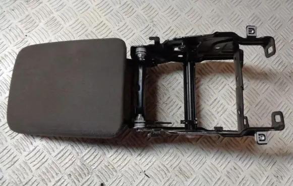 Audi A4 S4 B8 8K Armrest 8K0864283