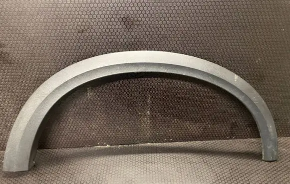 Volvo XC90 Front arch trim 30655182