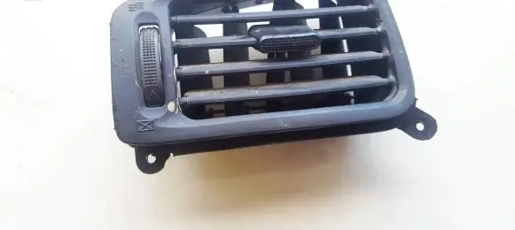 Hyundai Elantra Dash center air vent grill 974812D000 97481-2D000