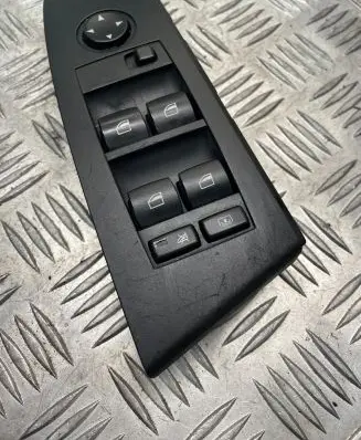 BMW 5 E60 E61 Electric window control switch 6939098