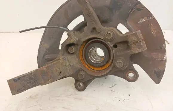 Hyundai Tucson TL Front wheel hub