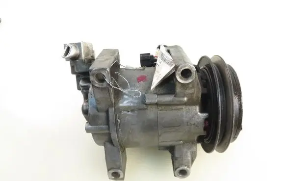 Nissan Almera N16 Air conditioning (A/C) compressor (pump)