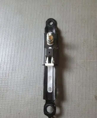 Toyota RAV 4 (XA50) Seat belt height adjuster E563006 H640001