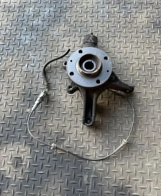 Citroen DS4 Front wheel hub