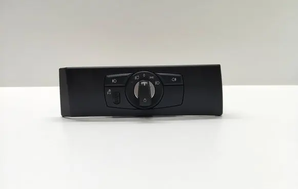 BMW 5 E60 E61 Light switch 6988565 698856501 33295201