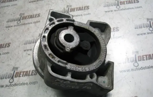 Mercedes-Benz A W169 Engine mount bracket A1692401018