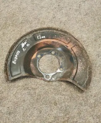 Toyota Avensis T270 Rear brake disc plate dust cover 