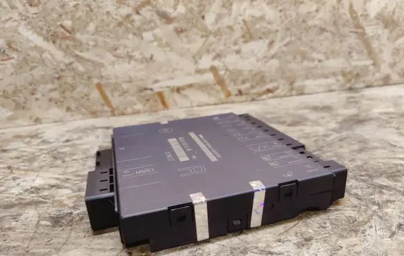 Mercedes-Benz S W220 Seat control module 2208201285