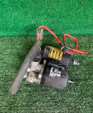 Toyota Prius (XW30) ABS Pump 4707047050