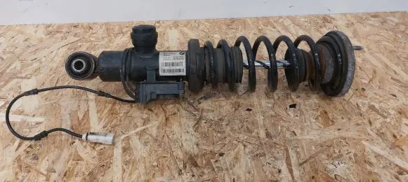 BMW 6 F12 F13 Rear shock absorber with coil spring 6859781 6796191