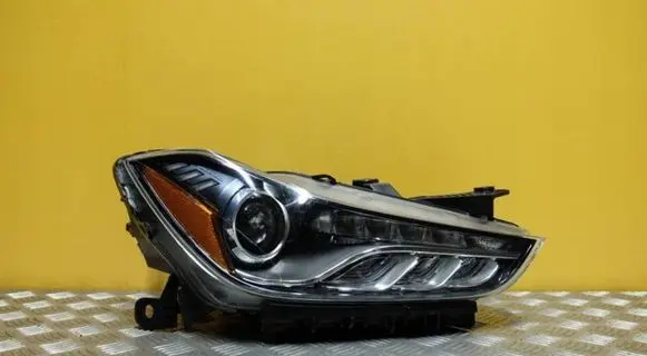 Maserati Ghibli Headlight/headlamp 00478479999 1613
