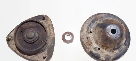Subaru Impreza II Coil spring mount 3z0016 3z-0016