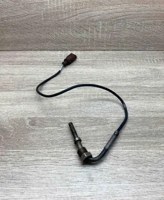 Audi A6 Allroad C6 Exhaust gas temperature sensor 498905260 03G906069