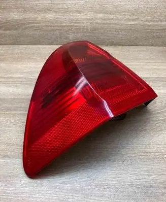 BMW 3 E90 E91 Tailgate rear/tail lights 7160061