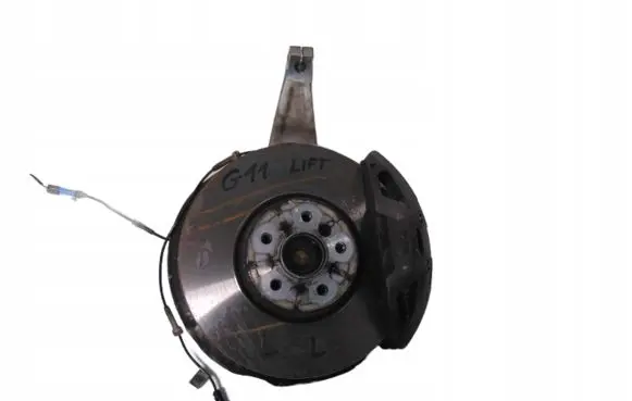 BMW 7 G11 G12 Front wheel hub spindle knuckle