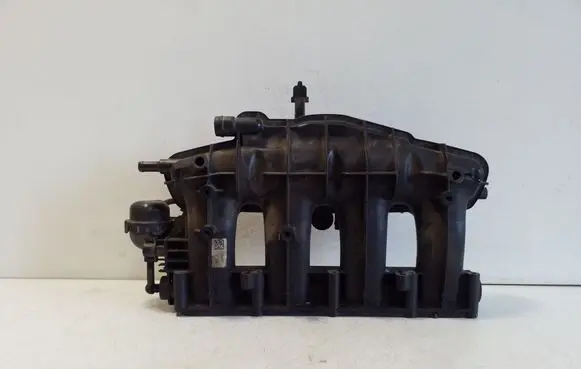 Skoda Superb B6 (3T) Intake manifold 06133185
