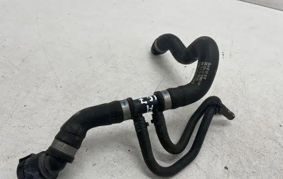 Mercedes-Benz C W205 Engine coolant pipe/hose A1675012603