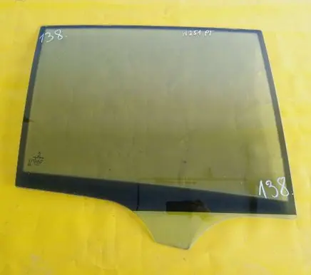 Mercedes-Benz R W251 Rear door window glass