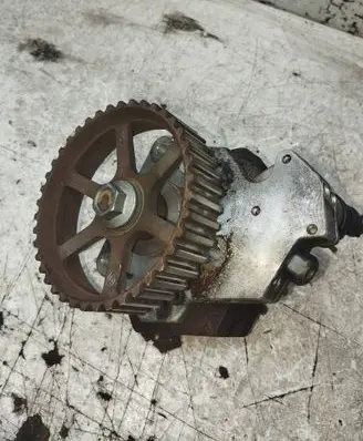 Renault Scenic I Fuel injection high pressure pump 0445010075 8200108225