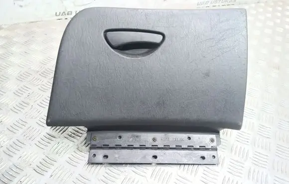 Ford Focus Glove box set 98ABA06050