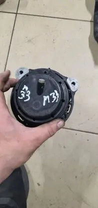 BMW 7 G11 G12 Engine mount bracket 2680070