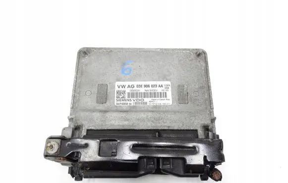 Seat Ibiza IV (6J,6P) Engine control unit/module ECU 03E906023AA