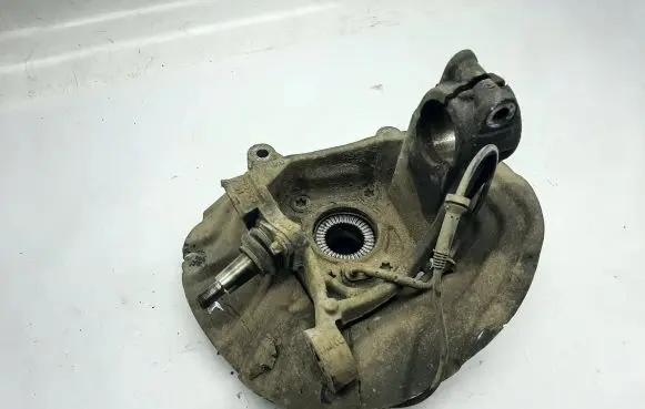BMW X3 F25 Front wheel hub