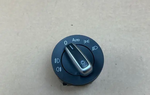 Volkswagen Golf VII Light switch 3C8941431A