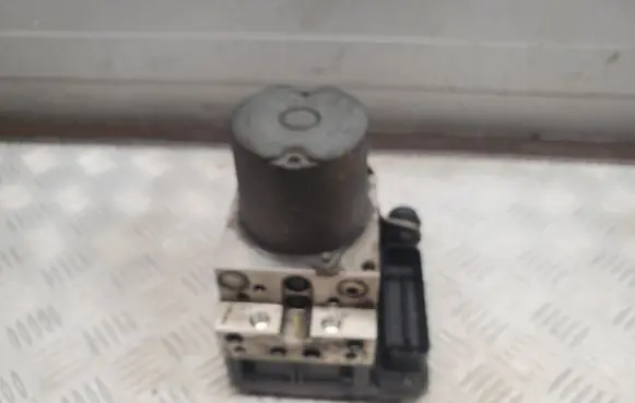 Audi A6 S6 C7 4G ABS Pump 4G0907379J 4G0614517S