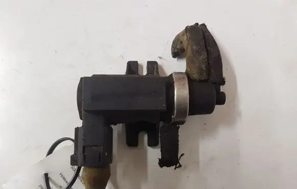 Volkswagen Golf IV Turbo solenoid valve 1J0906627 72290325
