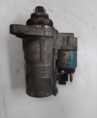 Volkswagen Golf V Starter motor 02Z911023H