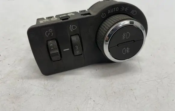 Opel Mokka X Light switch 95205725